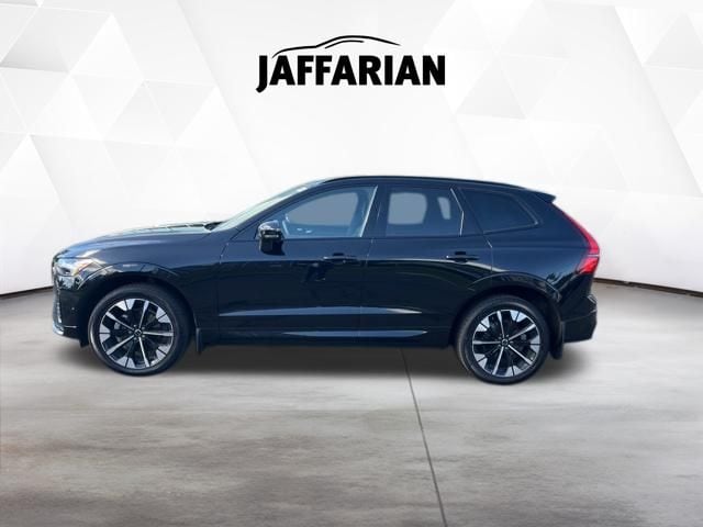 volvo xc60 2026 YV4M12RC7T1326302 image volvo xc60 2026 YV4M12RC7T1326302 image