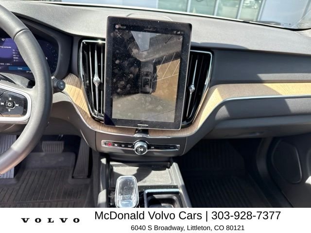 volvo xc60 2026 YV4M12RC6T1360828 image volvo xc60 2026 YV4M12RC6T1360828 image