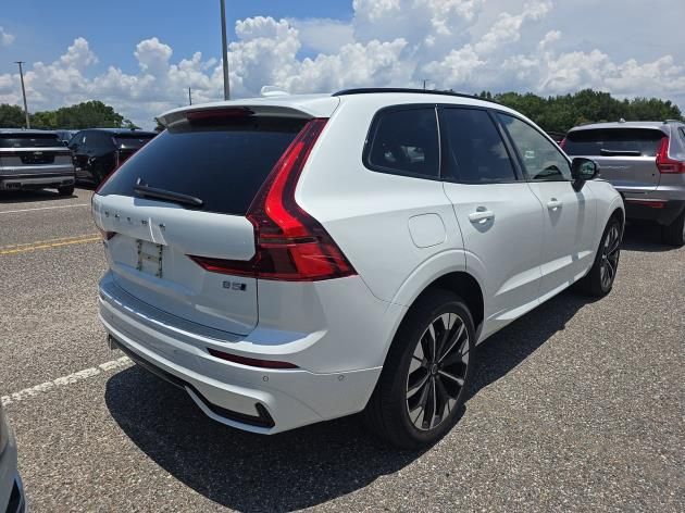volvo xc60 2026 YV4M12RC5T1414765 image volvo xc60 2026 YV4M12RC5T1414765 image
