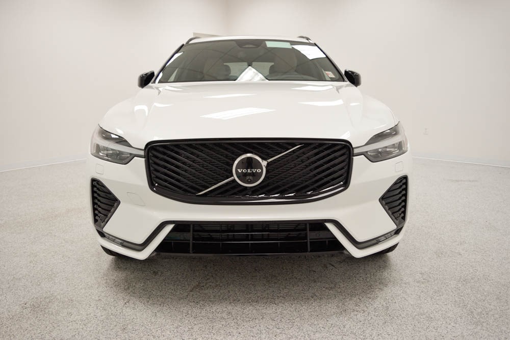 volvo xc60 2026 YV4M12RC0T1335522 image volvo xc60 2026 YV4M12RC0T1335522 image