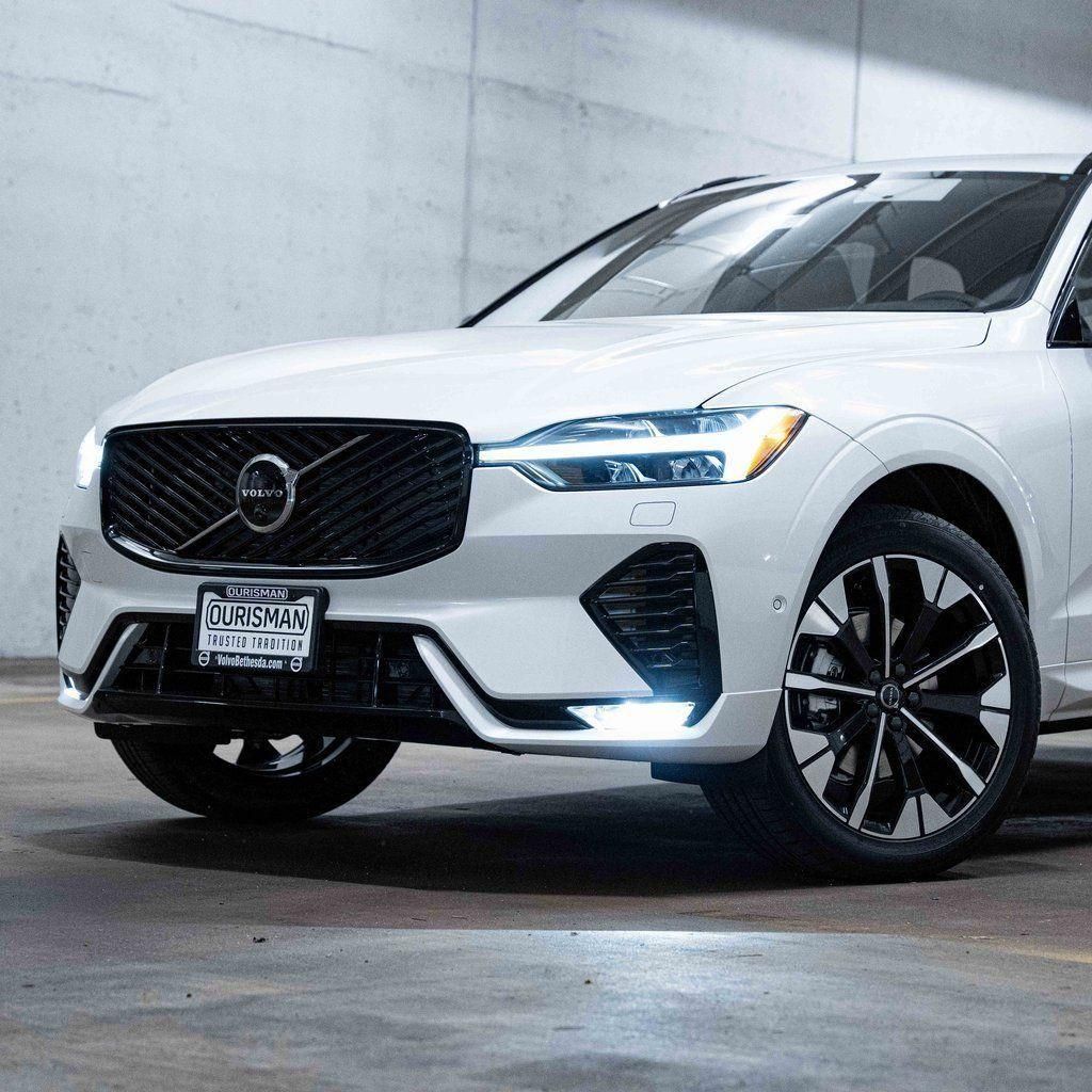 volvo xc60 2026 YV4M12RC0T1500890 image volvo xc60 2026 YV4M12RC0T1500890 image