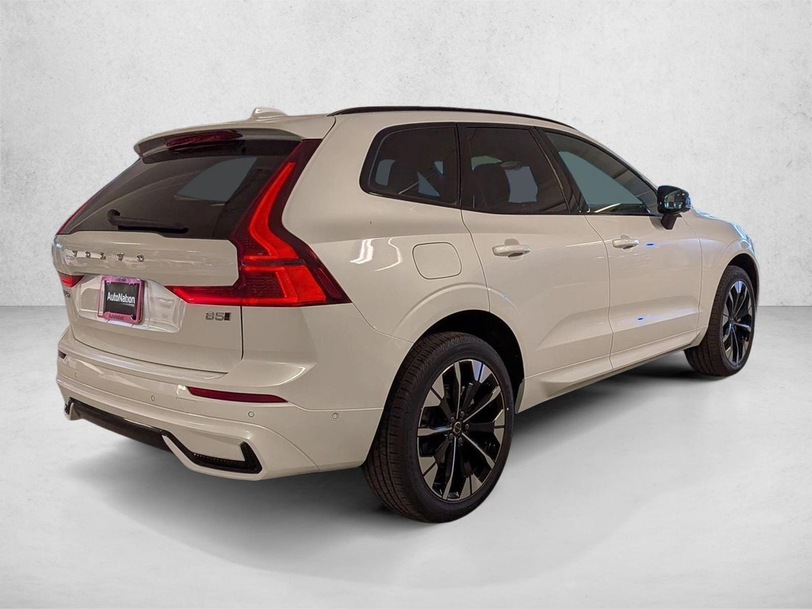 volvo xc60 2026 YV4M12RC4T1366742 image volvo xc60 2026 YV4M12RC4T1366742 image