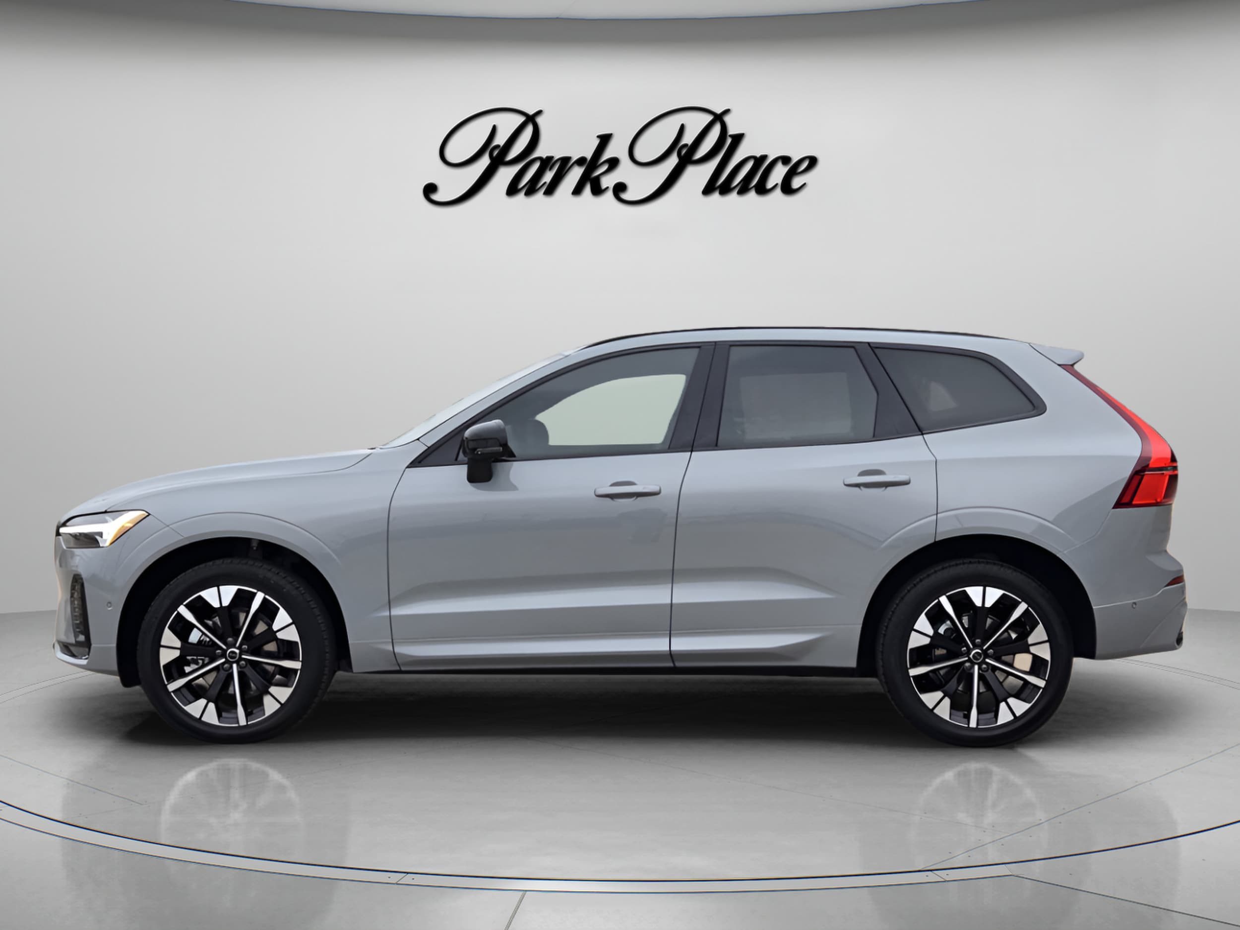volvo xc60 2026 YV4M12RC0T1415869 image volvo xc60 2026 YV4M12RC0T1415869 image