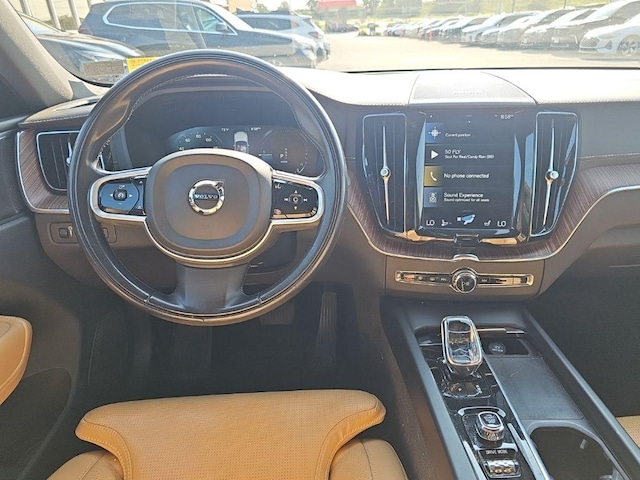volvo xc60 2021 YV4BR0DLXM1818996 image volvo xc60 2021 YV4BR0DLXM1818996 image