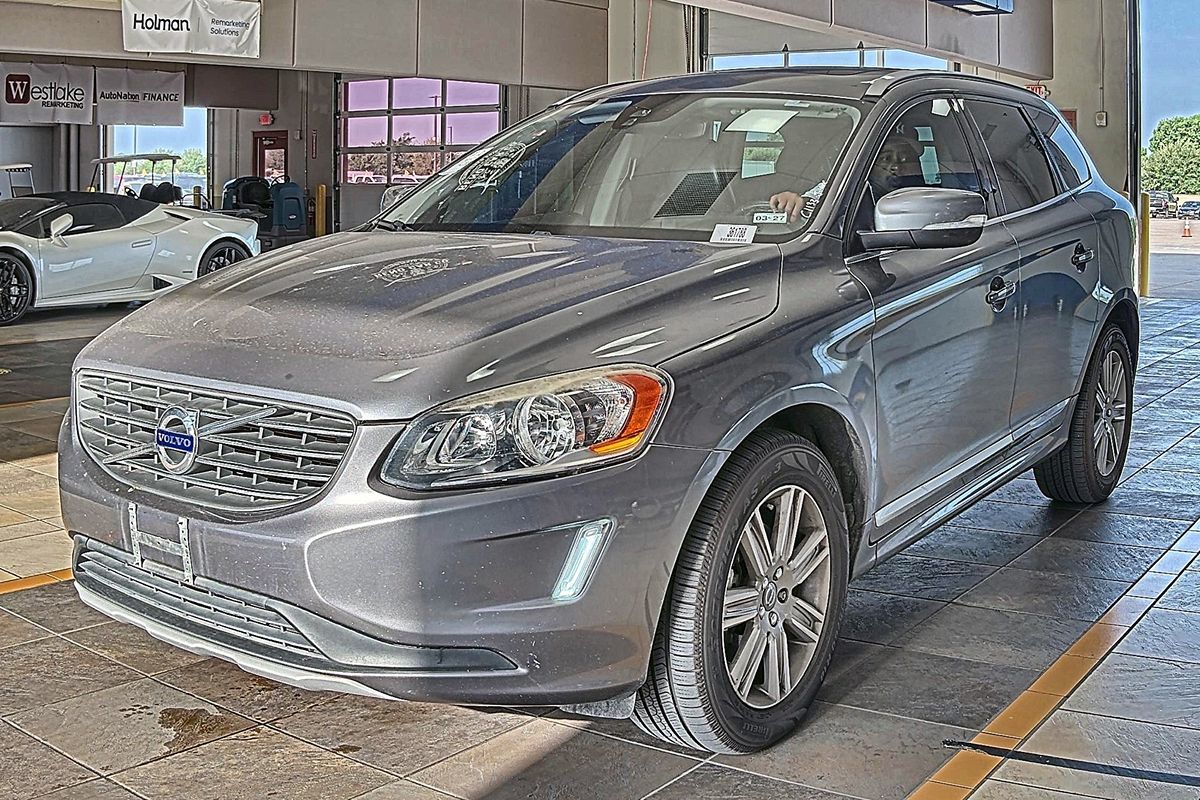 volvo xc60 2017 YV440MDU4H2000389 image volvo xc60 2017 YV440MDU4H2000389 image