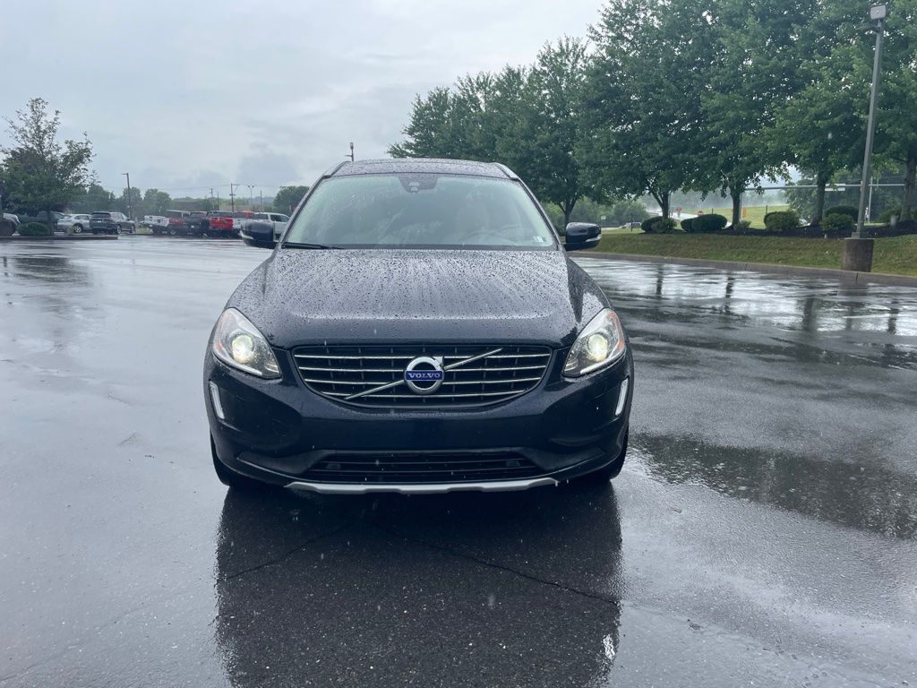 volvo xc60 2017 YV449MRU8H2084375 image volvo xc60 2017 YV449MRU8H2084375 image