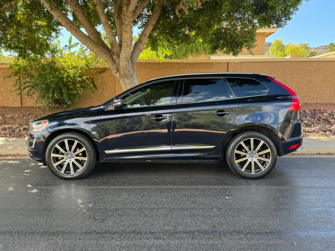 volvo xc60 2017 YV449MRU6H2061810 image volvo xc60 2017 YV449MRU6H2061810 image