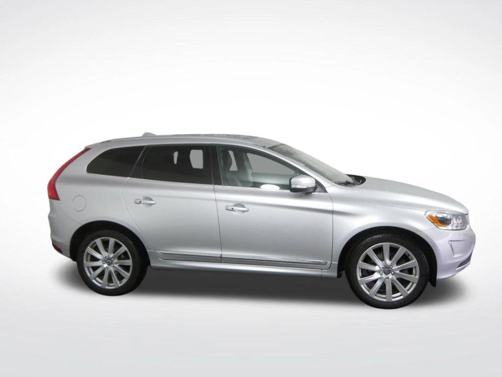 volvo xc60 2017 YV440MRU3H2121682 image volvo xc60 2017 YV440MRU3H2121682 image