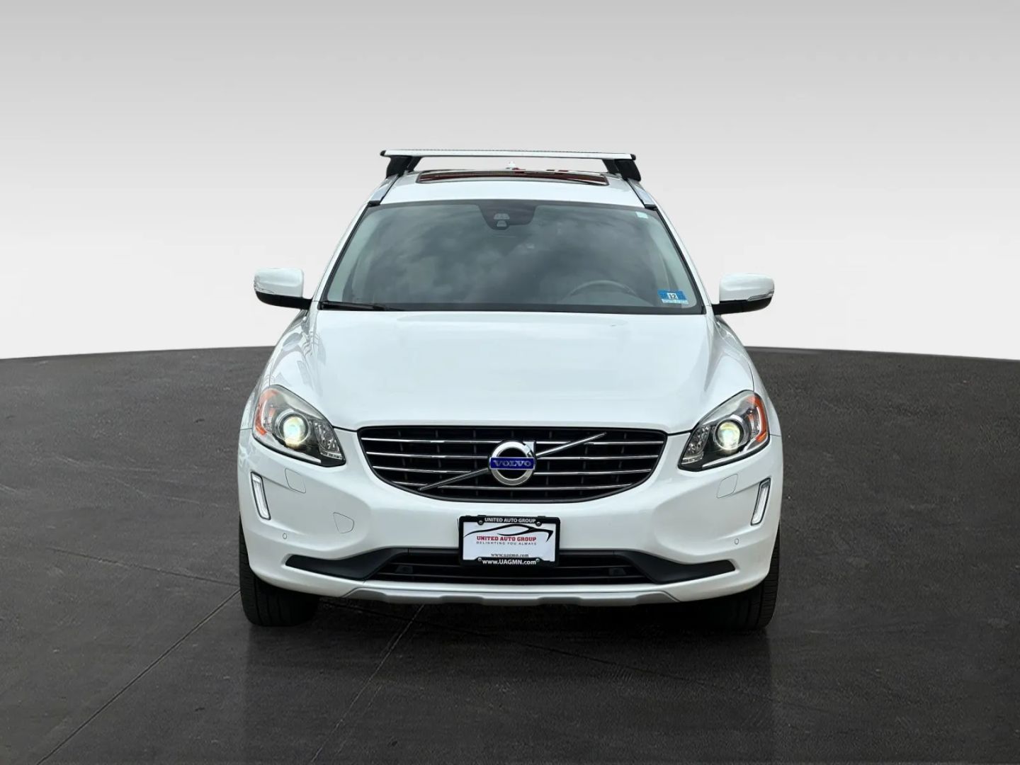 volvo xc60 2017 YV449MRU5H2085886 image volvo xc60 2017 YV449MRU5H2085886 image