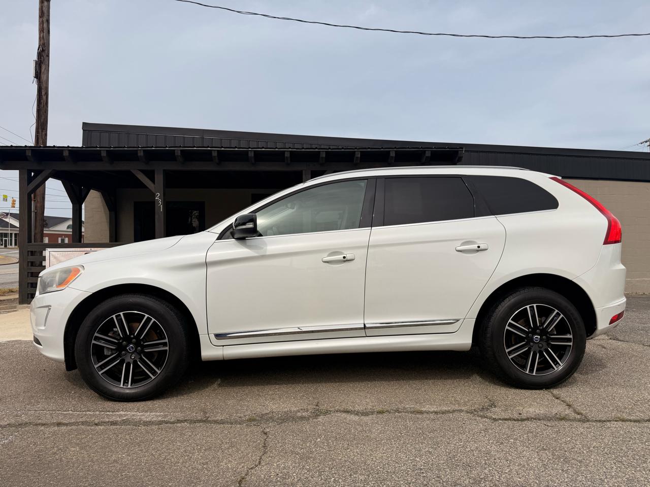 volvo xc60 2017 YV440MDR7H2056208 image volvo xc60 2017 YV440MDR7H2056208 image