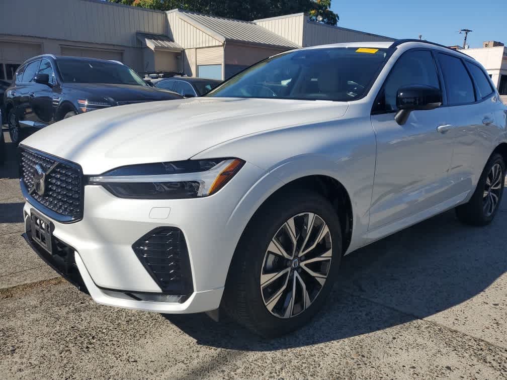 volvo xc60 2024 YV4L12RK8R1744301 image volvo xc60 2024 YV4L12RK8R1744301 image