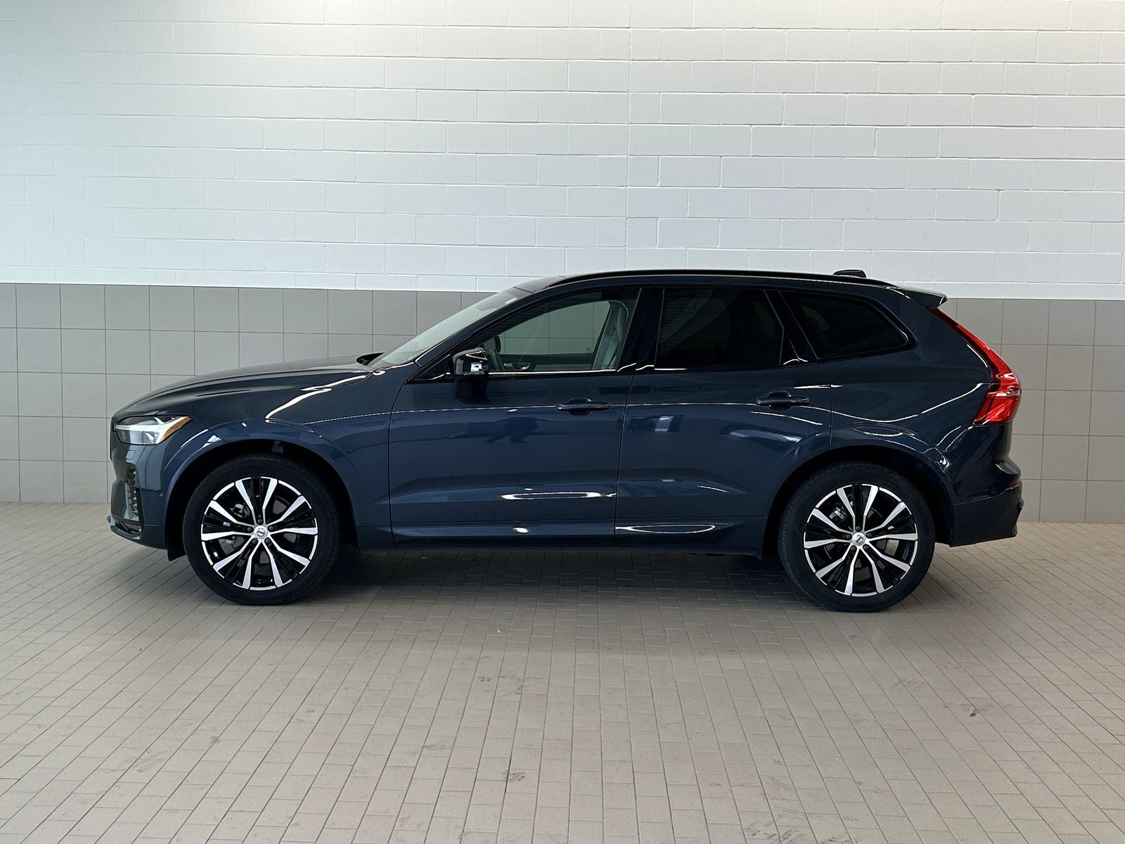 volvo xc60 2024 YV4L12RL2R1755531 image volvo xc60 2024 YV4L12RL2R1755531 image
