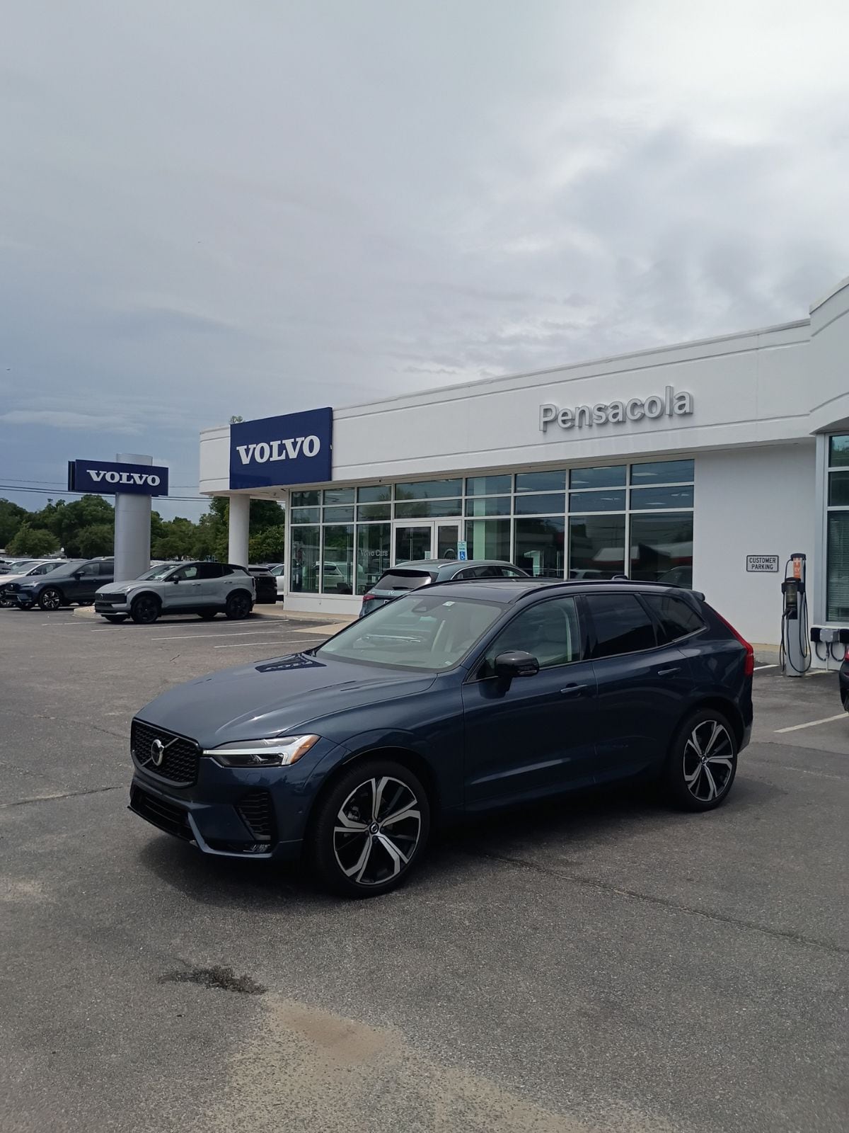 volvo xc60 2024 YV4L12RM9R1738461 image volvo xc60 2024 YV4L12RM9R1738461 image