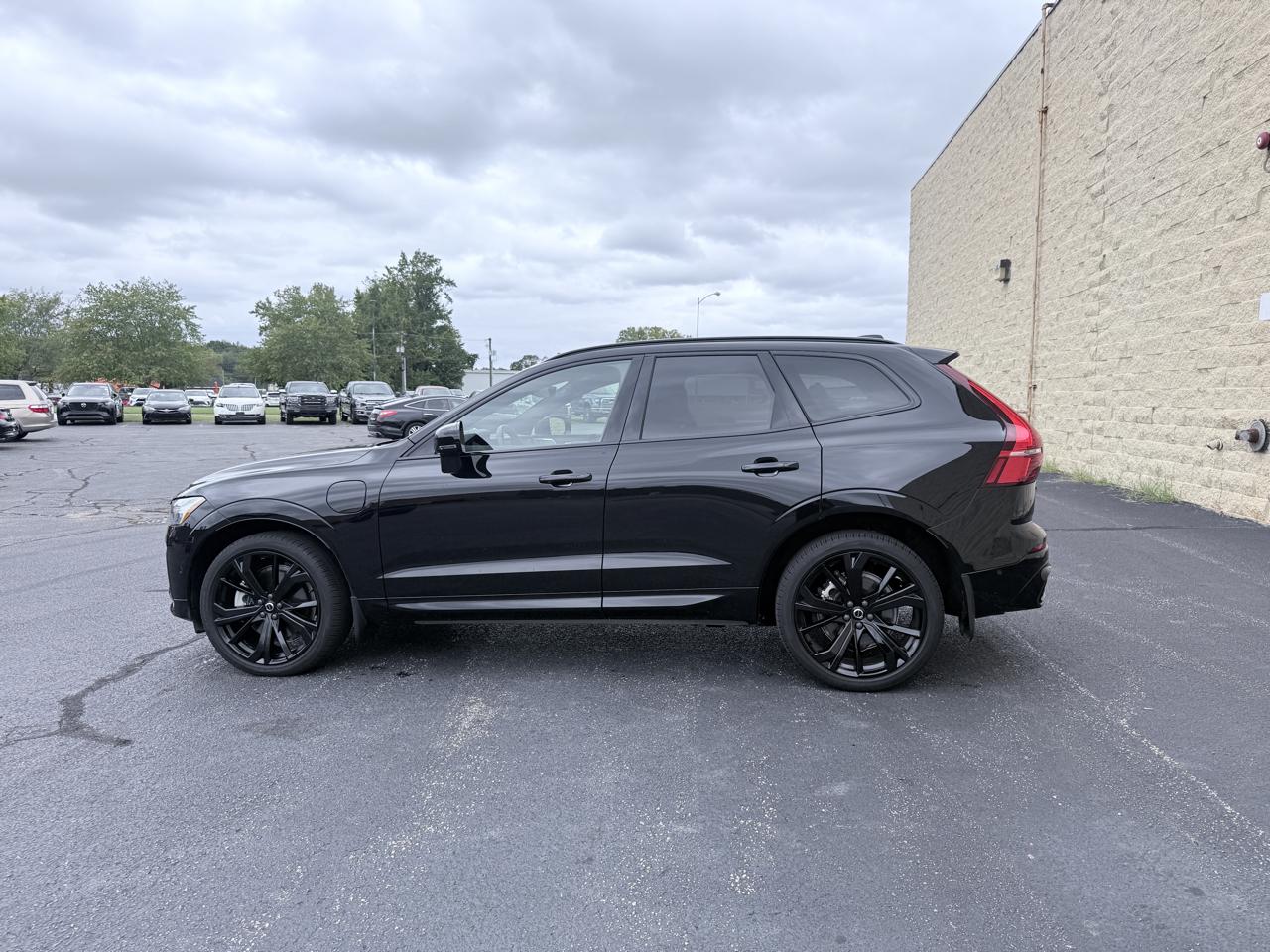 volvo xc60 2024 YV4H60DJ6R1847047 image volvo xc60 2024 YV4H60DJ6R1847047 image