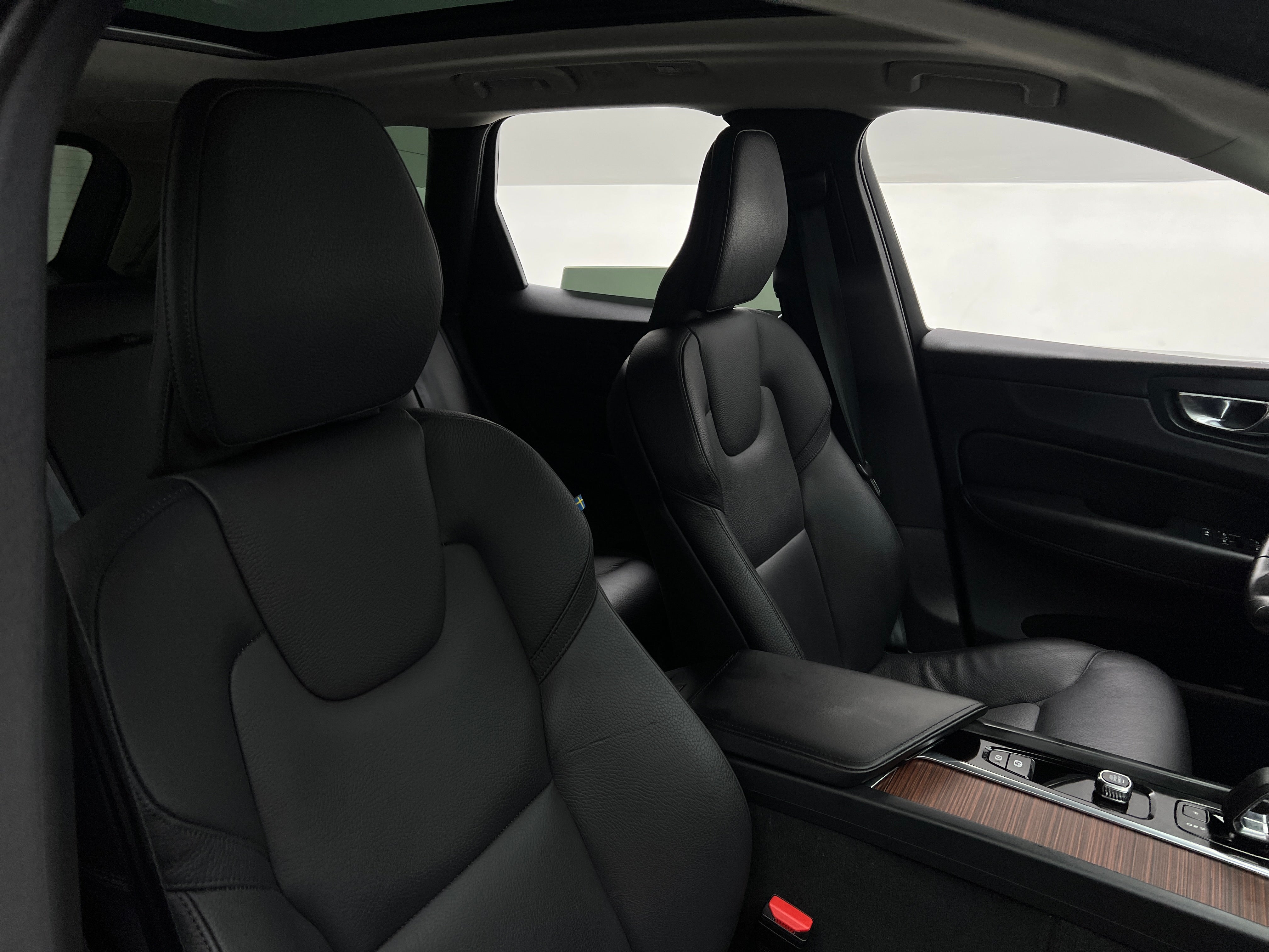 volvo xc60 2024 YV4L12RL5R1823739 image volvo xc60 2024 YV4L12RL5R1823739 image