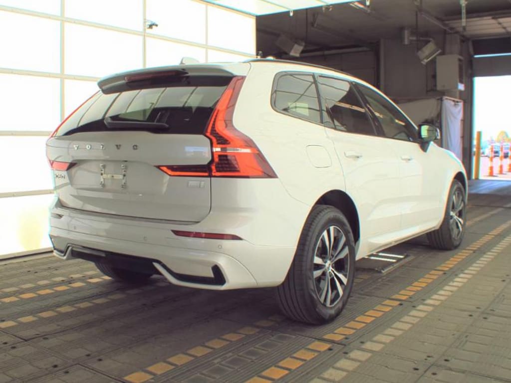 volvo xc60 2024 YV4H60DK5R1917615 image volvo xc60 2024 YV4H60DK5R1917615 image