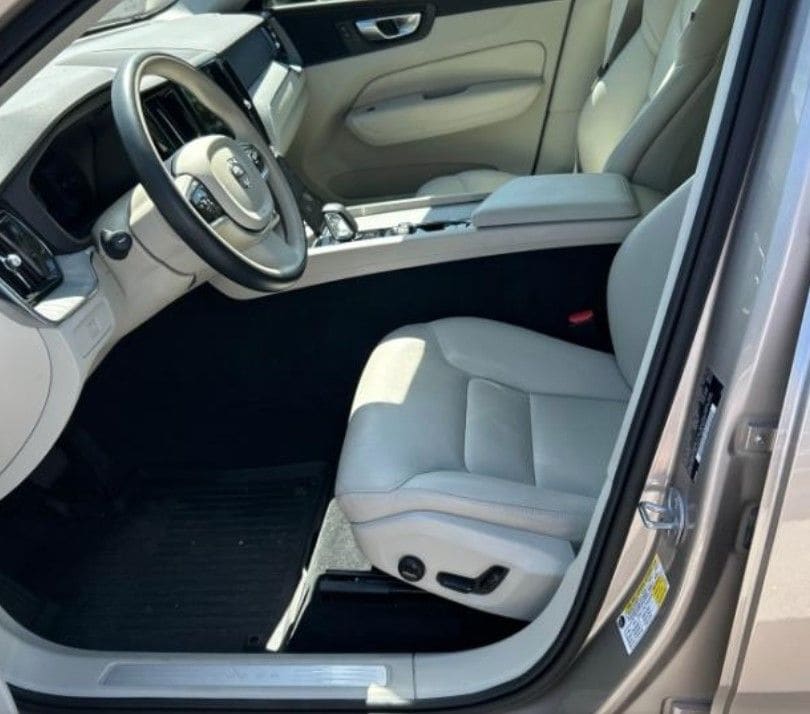 volvo xc60 2024 YV4L12RL7R1792395 image volvo xc60 2024 YV4L12RL7R1792395 image