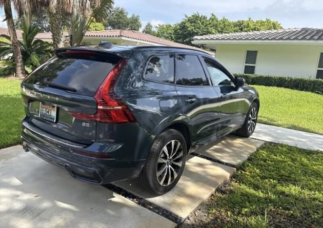 volvo xc60 2024 YV4L12RL3R1750368 image volvo xc60 2024 YV4L12RL3R1750368 image