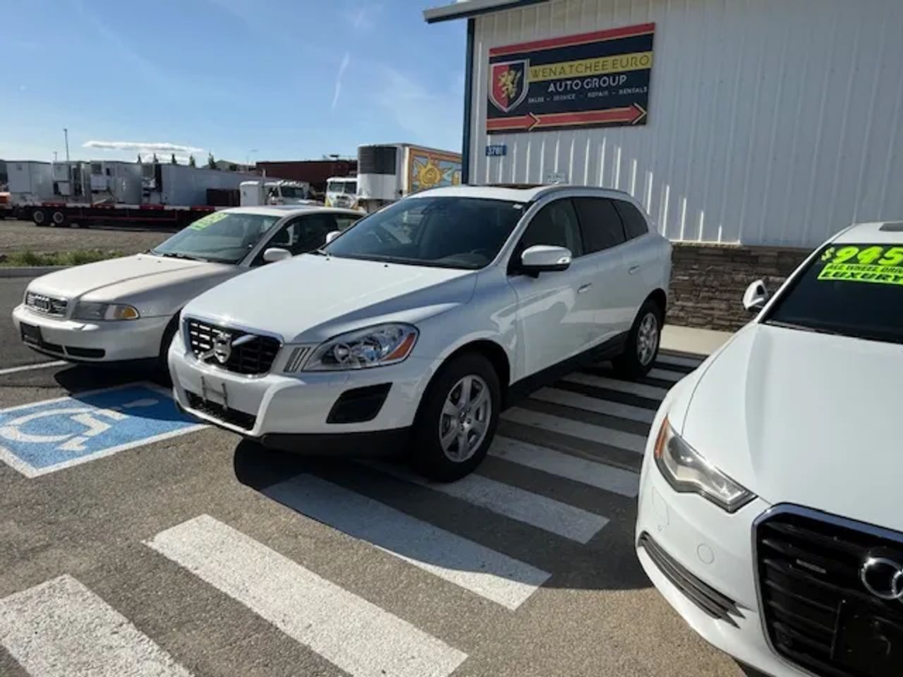 volvo xc60 2011 YV4940DZ1B2187094 image volvo xc60 2011 YV4940DZ1B2187094 image