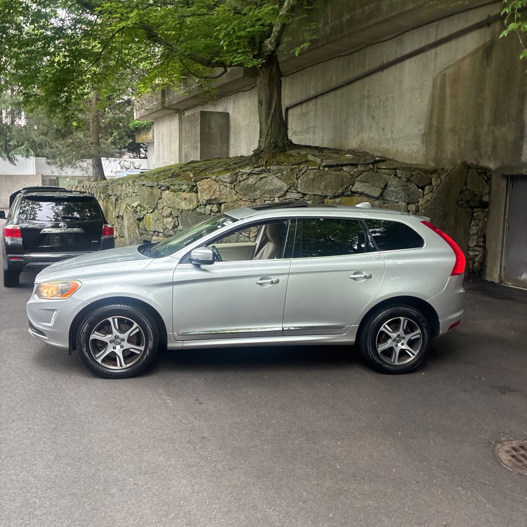 volvo xc60 2014 YV4902DZ3E2506717 image volvo xc60 2014 YV4902DZ3E2506717 image