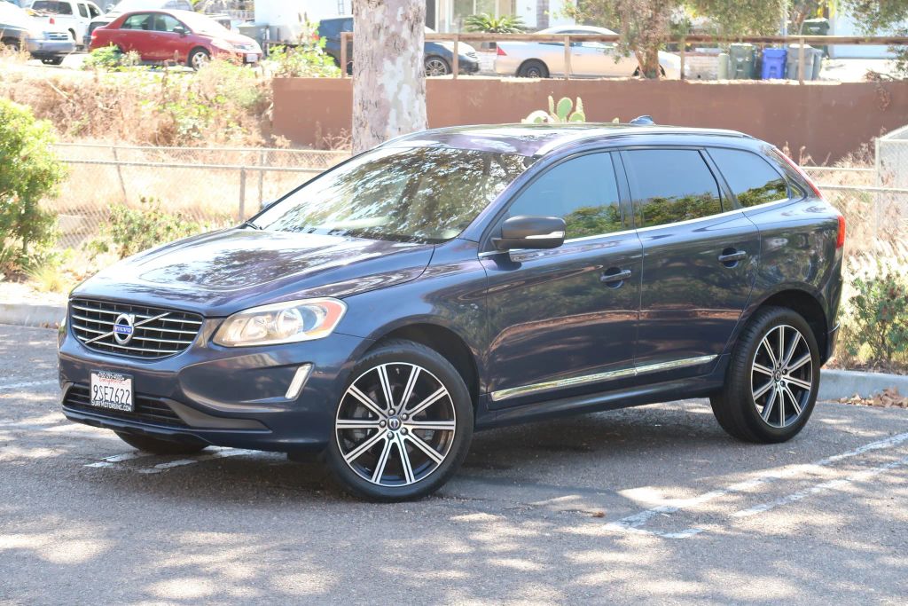 volvo xc60 2015 YV4612RK7F2633483 image volvo xc60 2015 YV4612RK7F2633483 image