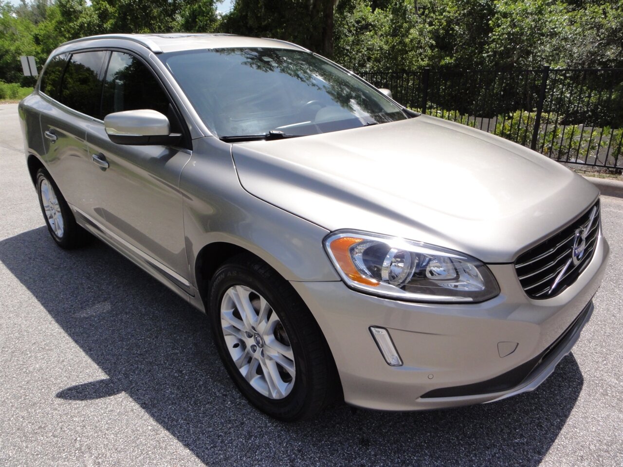 volvo xc60 2015 YV440MDKXF2730772 image volvo xc60 2015 YV440MDKXF2730772 image