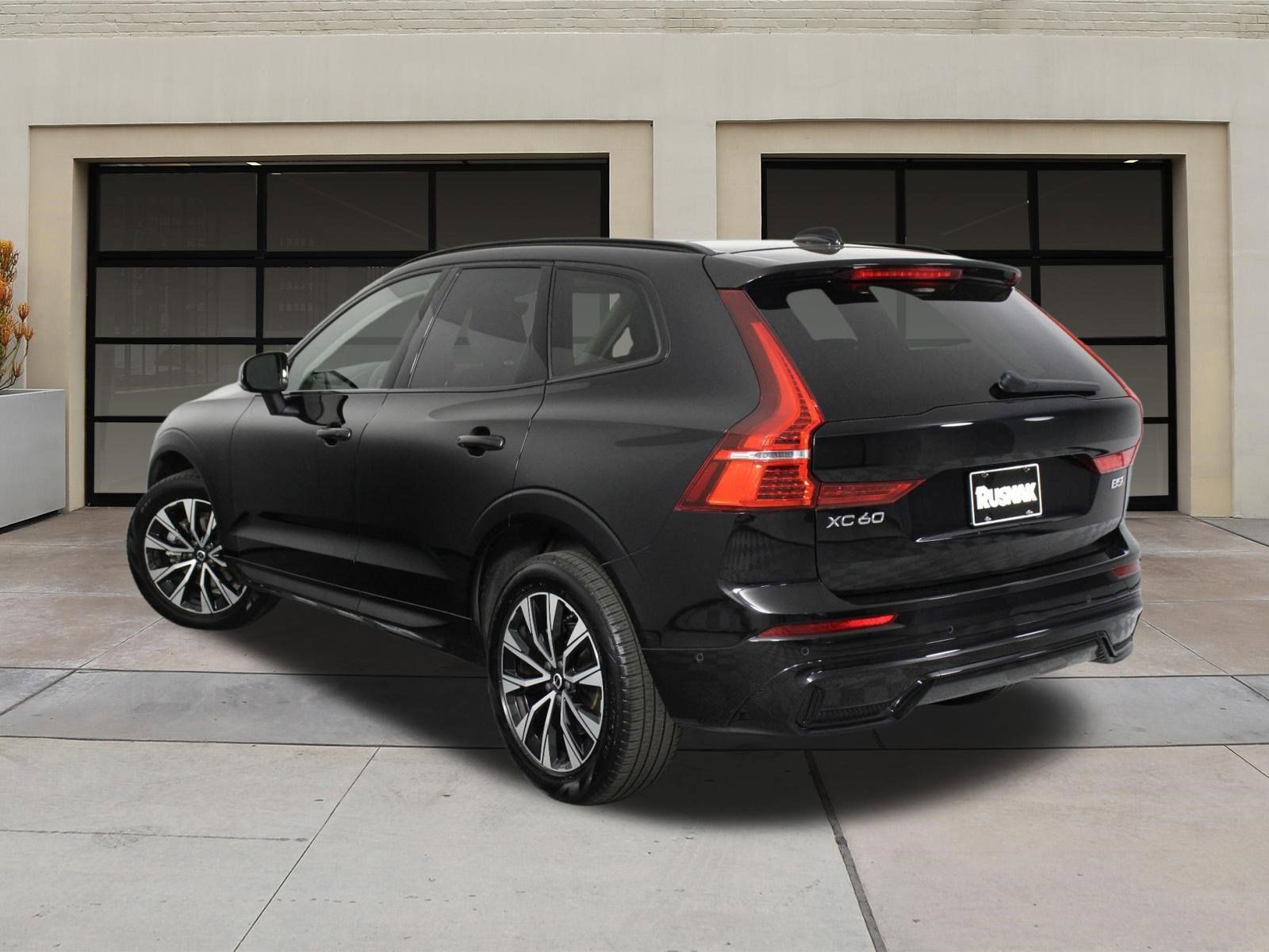 volvo xc60 2025 YV4M12RC5S1090845 image volvo xc60 2025 YV4M12RC5S1090845 image