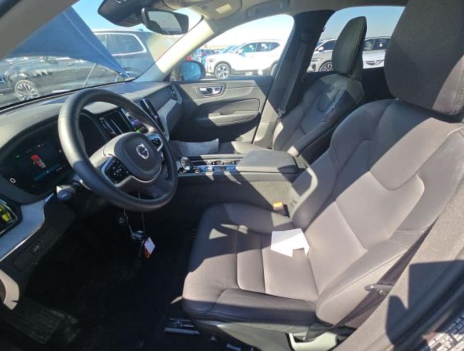 volvo xc60 2025 YV4M12RC0S1147601 image volvo xc60 2025 YV4M12RC0S1147601 image