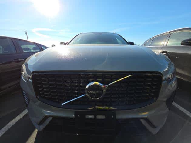 volvo xc60 2025 YV4M12RC3S1184335 image volvo xc60 2025 YV4M12RC3S1184335 image