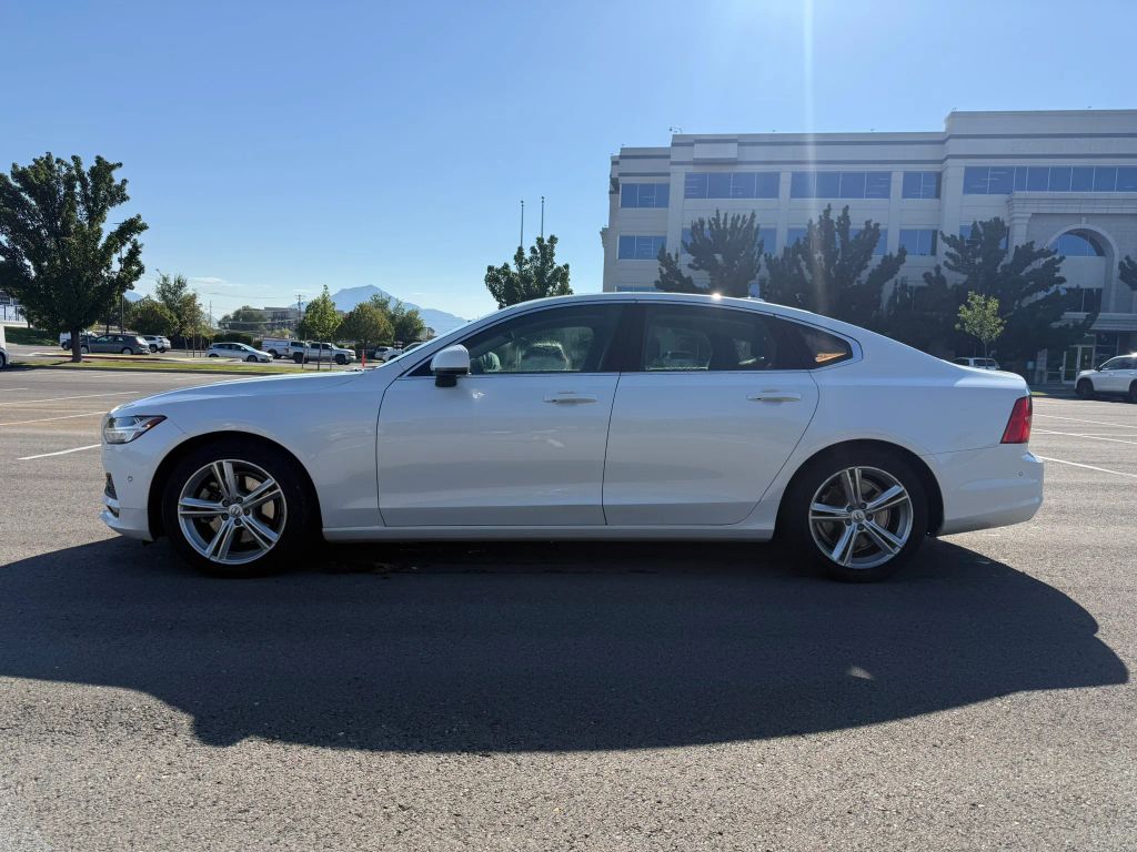 volvo s90 2017 YV1102AK3H1008979 image volvo s90 2017 YV1102AK3H1008979 image