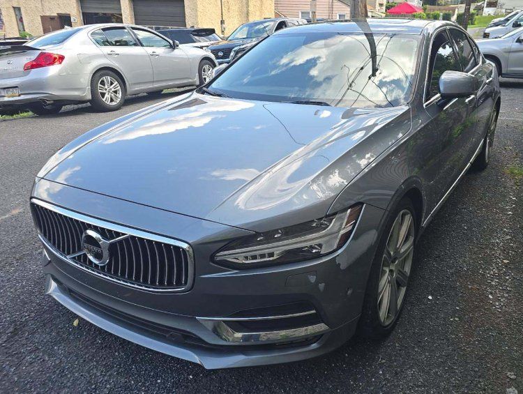 volvo s90 2017 YV1A22ML0H1005911 image volvo s90 2017 YV1A22ML0H1005911 image