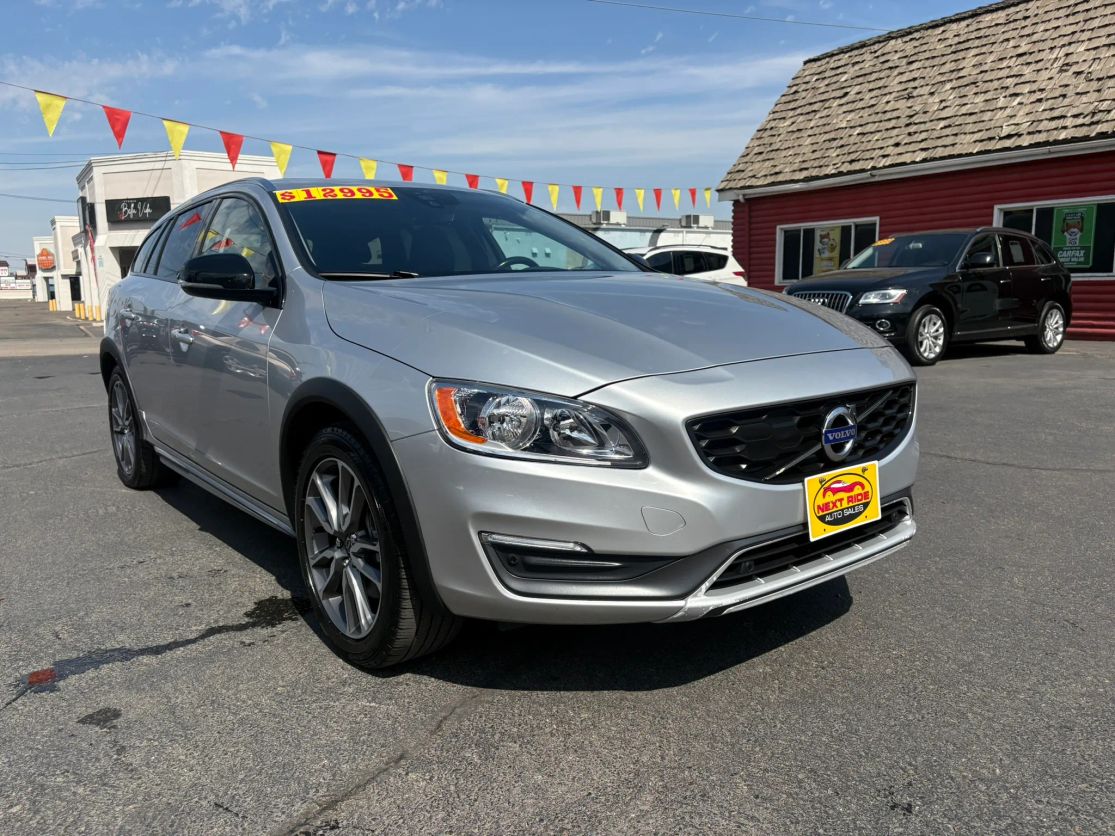 volvo v60 2016 YV4612HK1G1014399 image volvo v60 2016 YV4612HK1G1014399 image