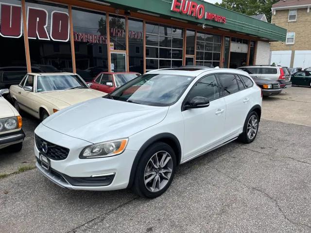 volvo v60 2016 YV4612HK7G1012544 image volvo v60 2016 YV4612HK7G1012544 image