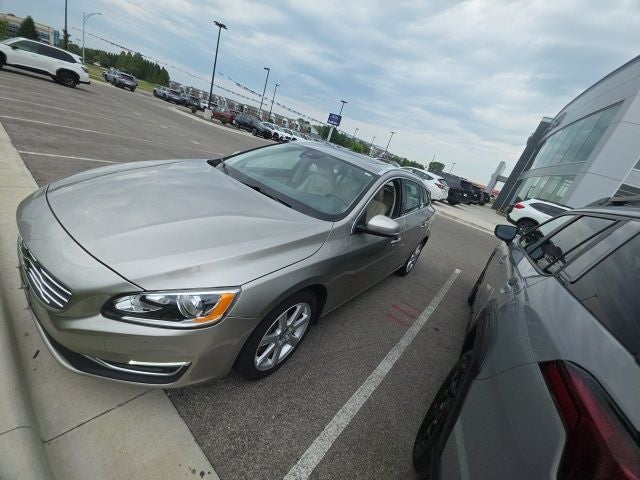 volvo v60 2016 YV140MEK2G1313763 image volvo v60 2016 YV140MEK2G1313763 image