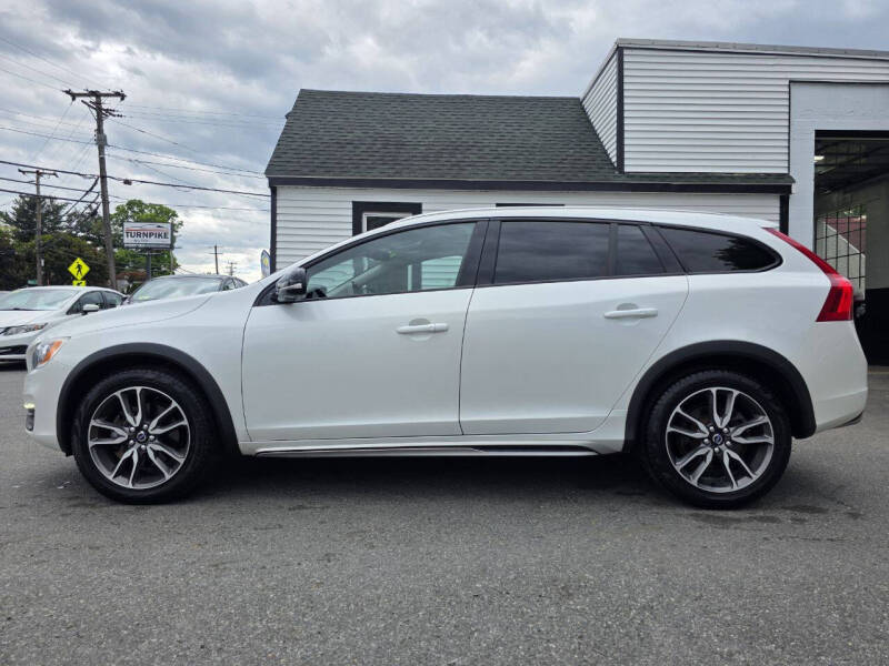 volvo v60 2016 YV4612HK2G1006361 image volvo v60 2016 YV4612HK2G1006361 image