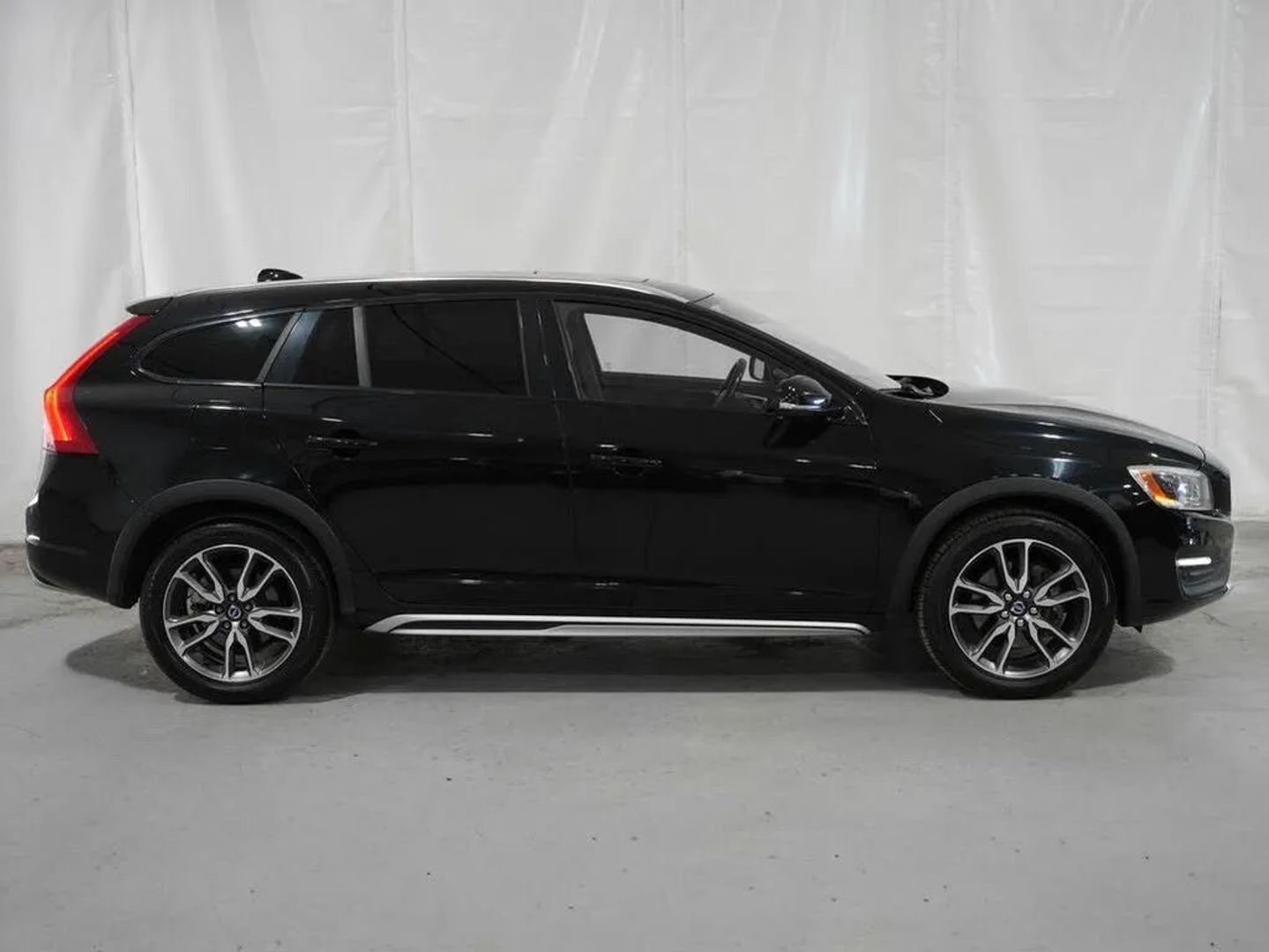 volvo v60 2016 YV4612HK0G1003538 image volvo v60 2016 YV4612HK0G1003538 image