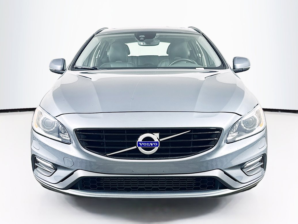 volvo v60 2018 YV140MSL1J2408300 image volvo v60 2018 YV140MSL1J2408300 image