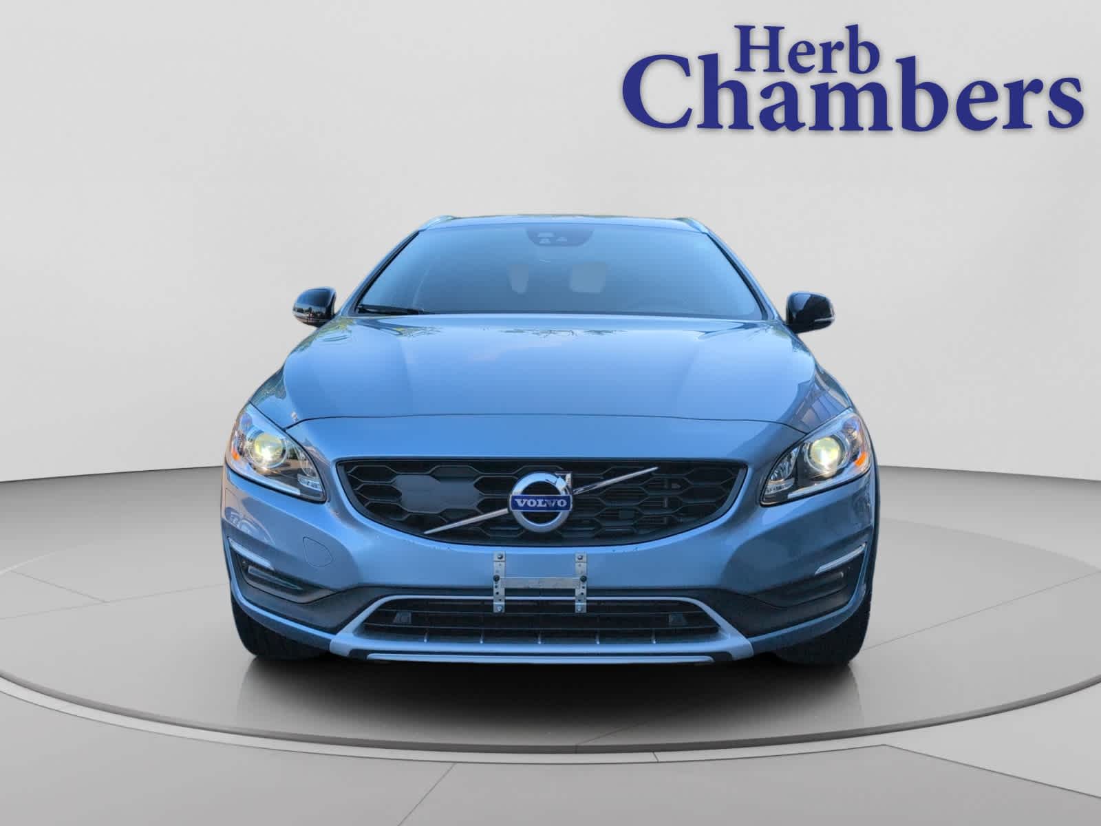 volvo v60 2018 YV440MWM3J2047156 image volvo v60 2018 YV440MWM3J2047156 image
