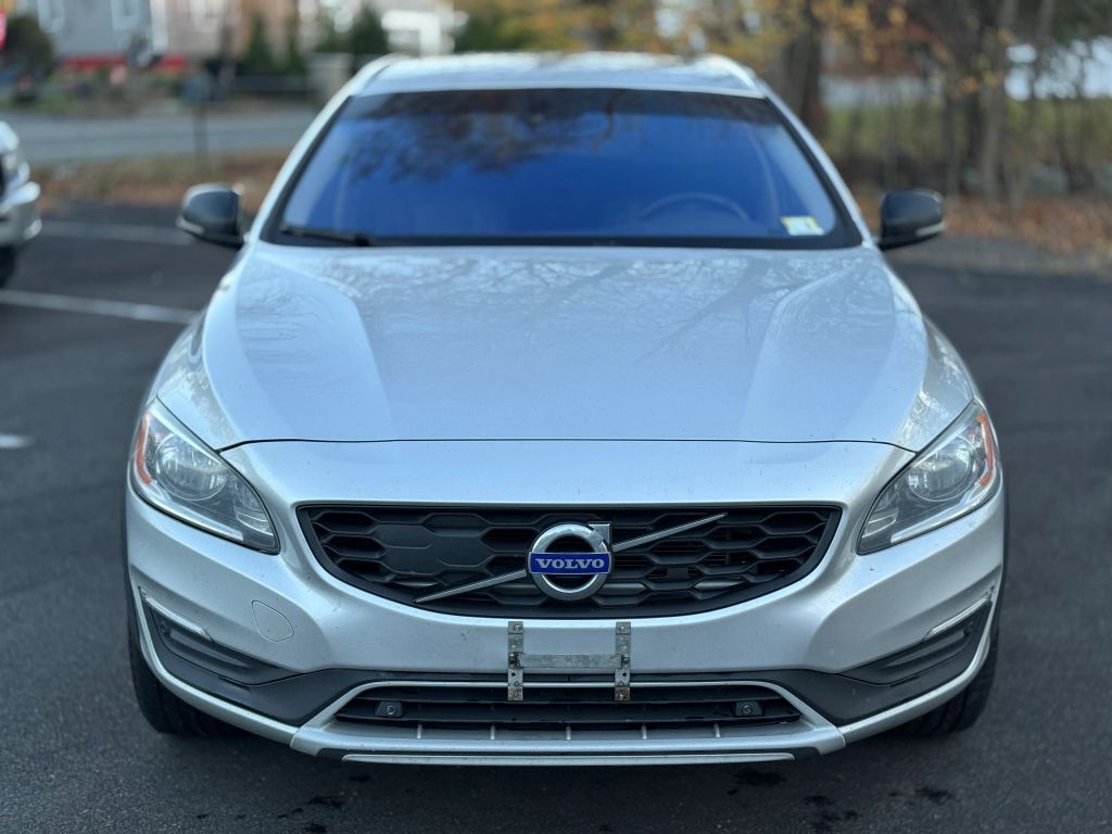 volvo v60 2018 YV440MWK4J2053742 image volvo v60 2018 YV440MWK4J2053742 image