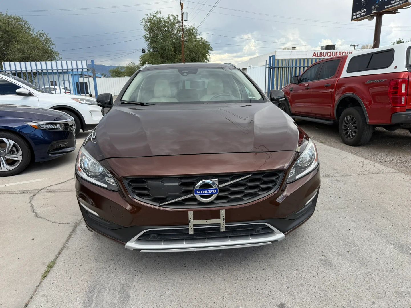 volvo v60 2018 YV440MWK1J2049003 image volvo v60 2018 YV440MWK1J2049003 image