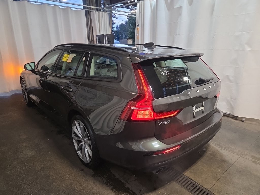 volvo v60 2020 YV1102EK7L2361948 image volvo v60 2020 YV1102EK7L2361948 image