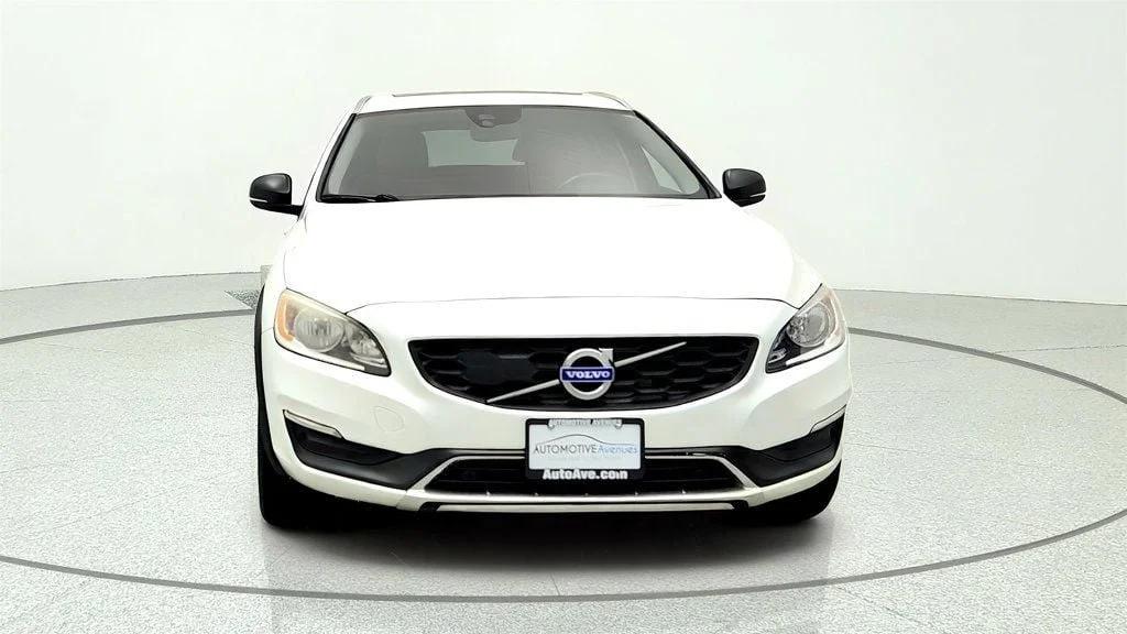 volvo v60 2015 YV4612HK5F1001900 image volvo v60 2015 YV4612HK5F1001900 image