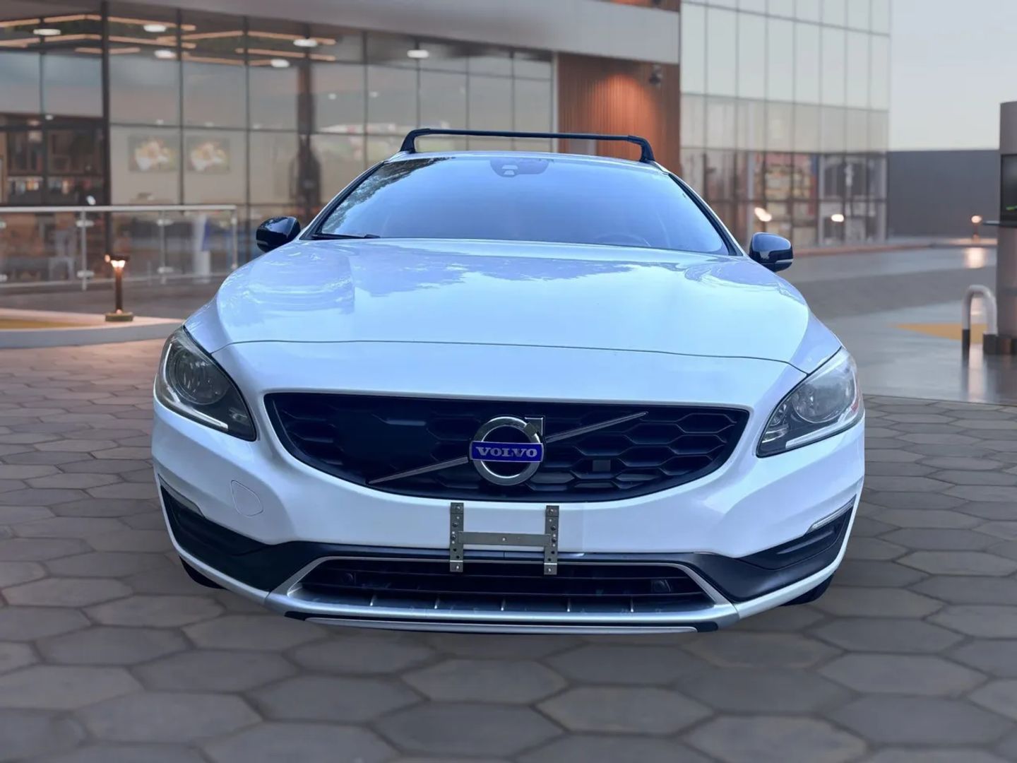 volvo v60 2015 YV4612HK9F1001706 image volvo v60 2015 YV4612HK9F1001706 image