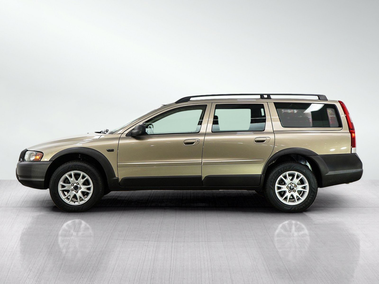 volvo xc70 2004 YV1SZ59H341160758 image volvo xc70 2004 YV1SZ59H341160758 image