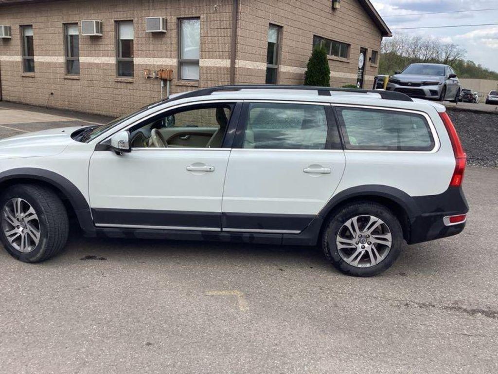 volvo xc70 2010 YV4982BZ7A1080445 image volvo xc70 2010 YV4982BZ7A1080445 image