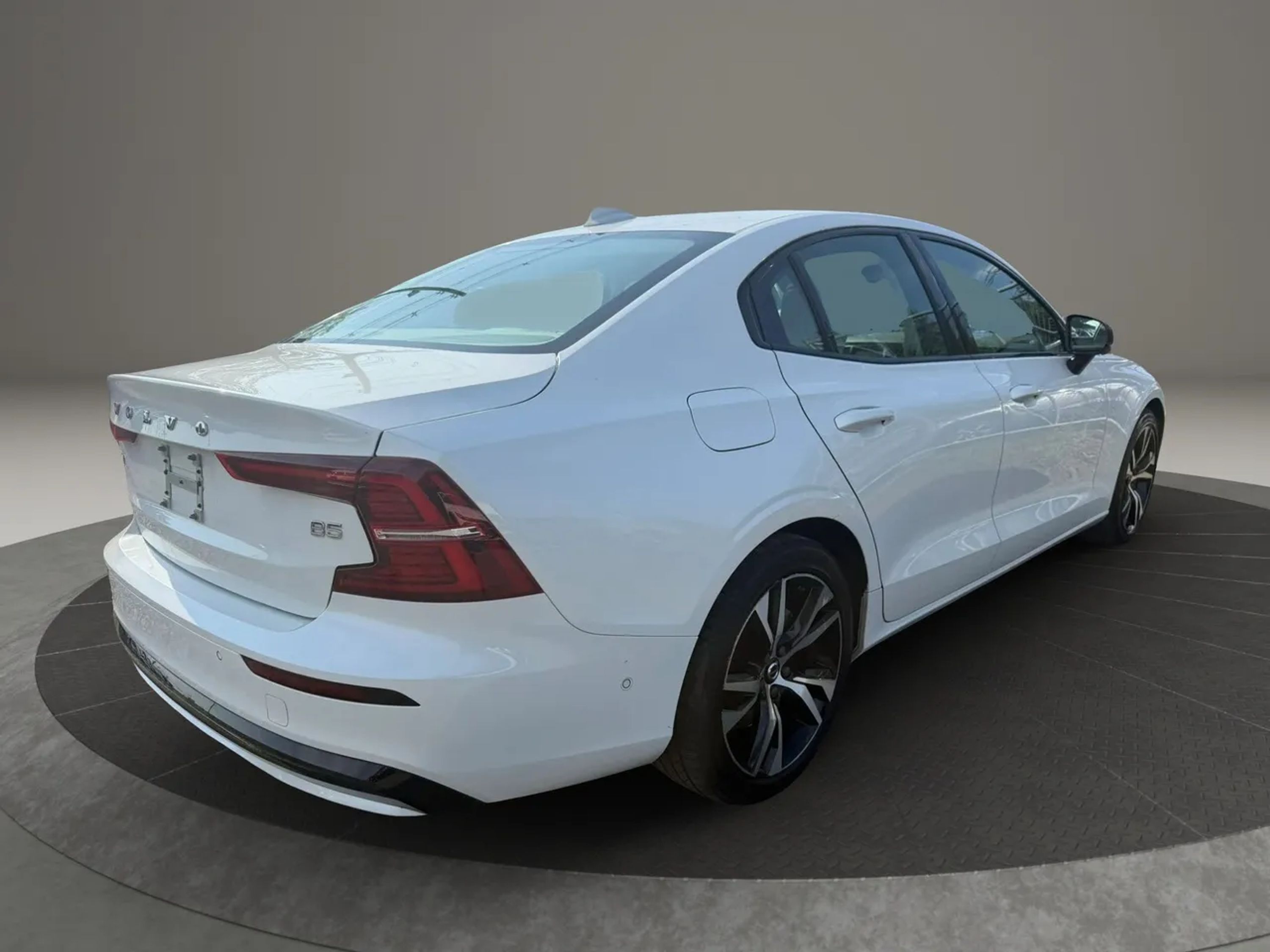 volvo s60 2023 7JRL12FL7PG253228 image volvo s60 2023 7JRL12FL7PG253228 image