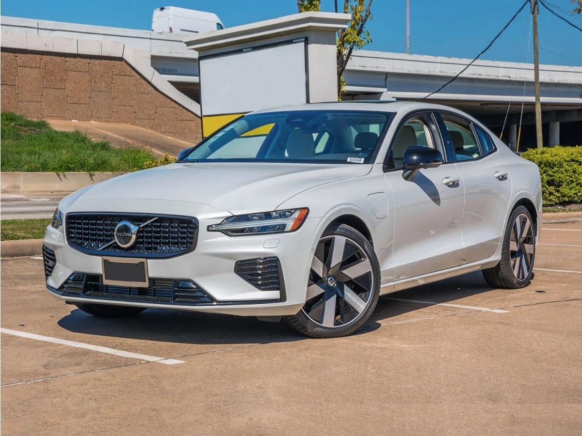 volvo s60 2023 7JRH60FL7PG239891 image volvo s60 2023 7JRH60FL7PG239891 image