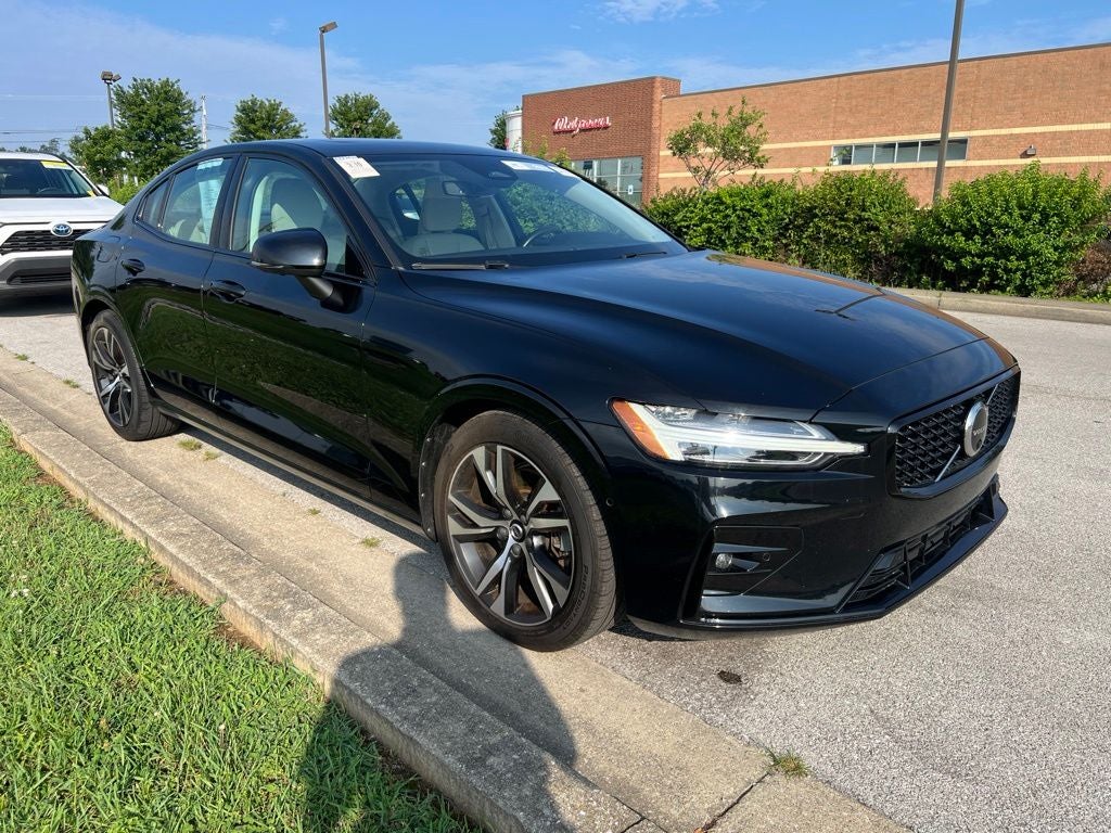 volvo s60 2023 7JRL12FL9PG253232 image volvo s60 2023 7JRL12FL9PG253232 image