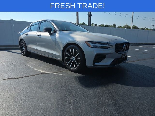 volvo s60 2023 7JRH60FLXPG251999 image volvo s60 2023 7JRH60FLXPG251999 image