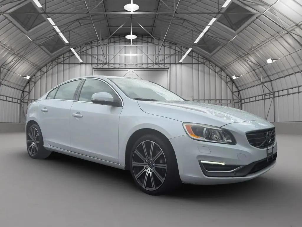 volvo s60 2016 LYV612TM2GB105797 image volvo s60 2016 LYV612TM2GB105797 image